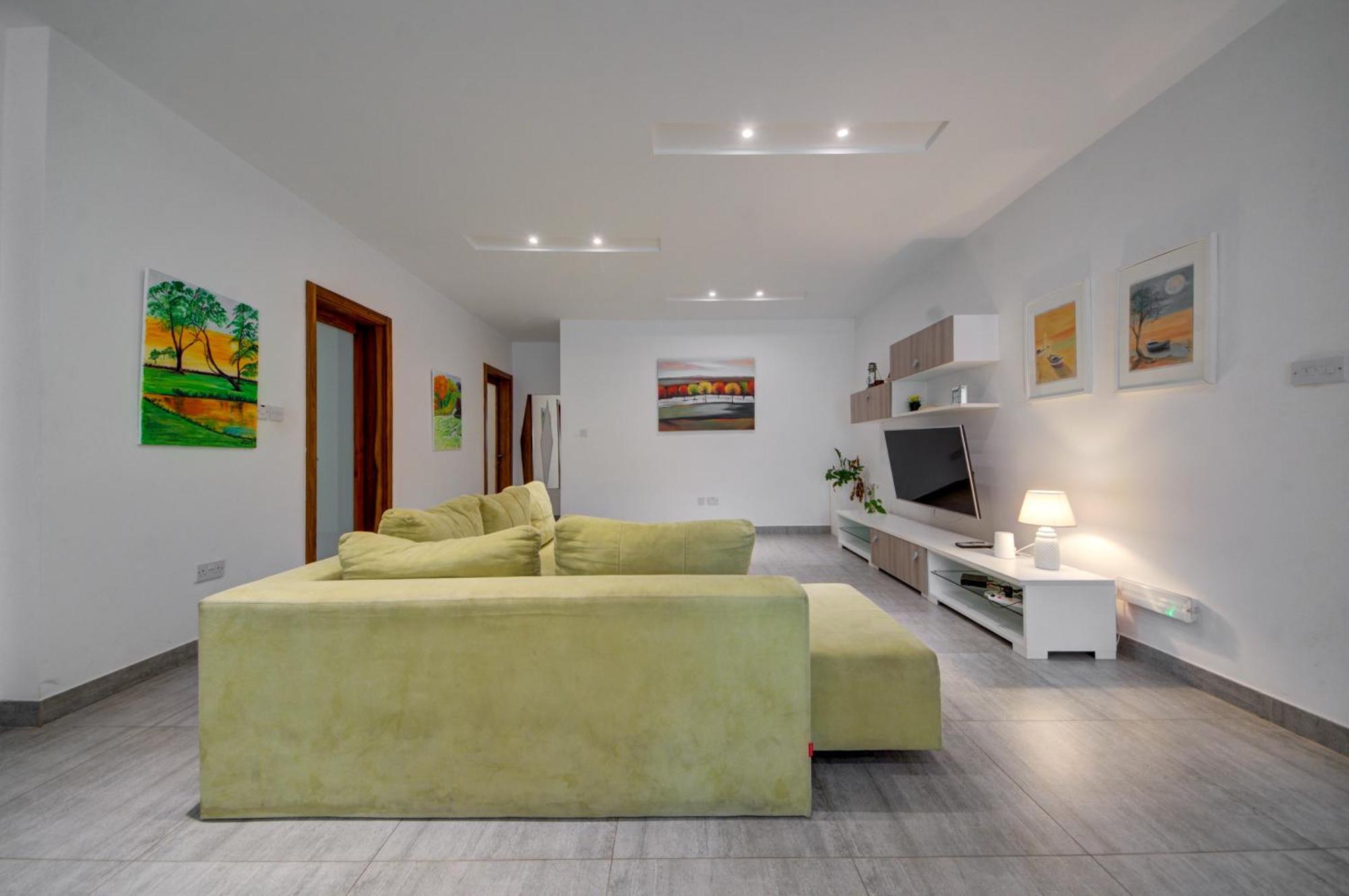 Top Floor Apt With Common Pool Close To All Amenities St. Paul's Bay Exterior foto